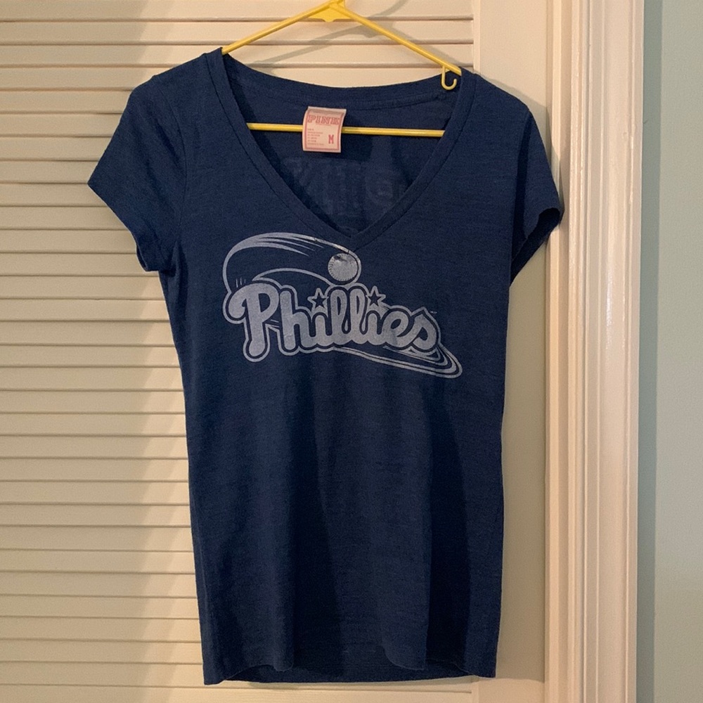 VS PINK Phillies shirt, jr medium, blue vneck